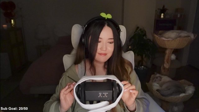 ASMR Monday (but it's tuesday) 🎧❤️ !gentleflame