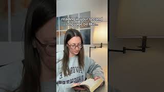 Reading in your second language be like #languages #languagelearning #bilingual #french #learnfrench