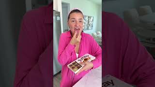 How To Eat Chocolate Right! 😳