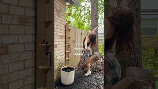 Add some whimsy to your Spring rainy days with this easy outdoor decor idea! #rainchain #yardideas